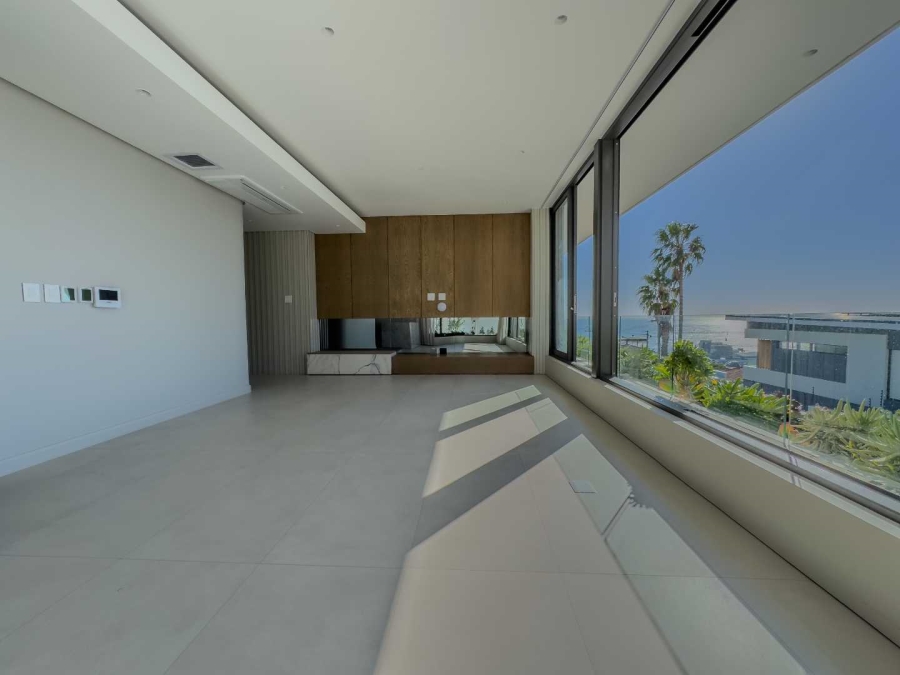 3 Bedroom Property for Sale in Fresnaye Western Cape